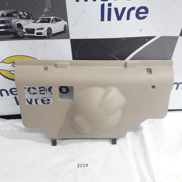 Acabamento Inferior Direito Painel Kia Sorento 2014