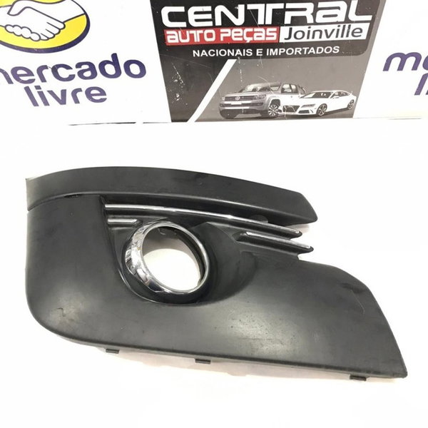 Grade Moldura Milha Direito Peugeot 3008 Thp 2011 2012 2013