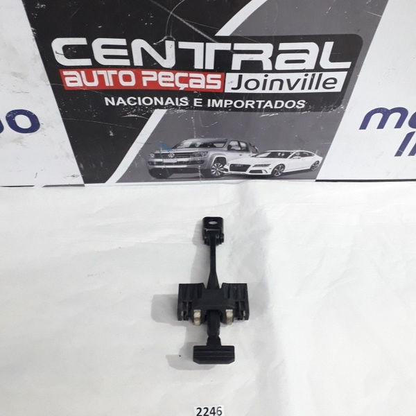 Limitador Porta Traseira Esquerda Bmw 320i 2015