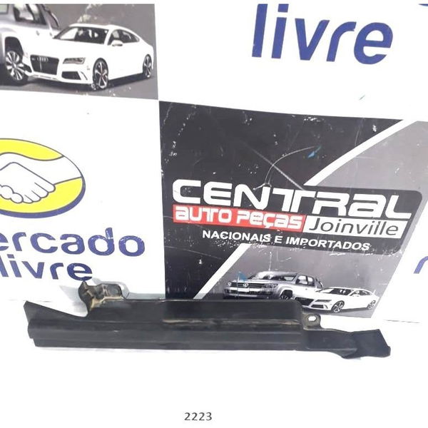 Acabamento Superior Esquerdo Paralama Kia Sorento 2012 2013