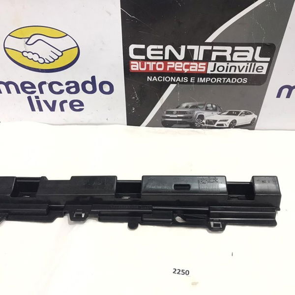 Guia Spoiler Esquerdo L2 Bmw 320i 2015