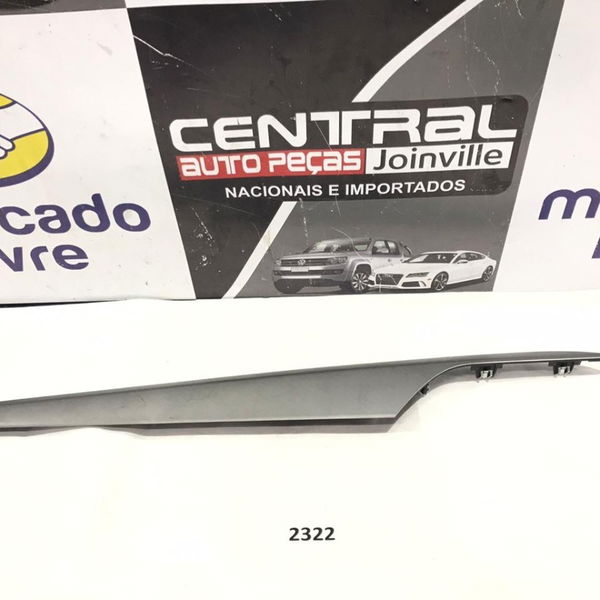 Aplique Friso Forro Porta Dianteira Esquerda Bmw X1 2.0 2013