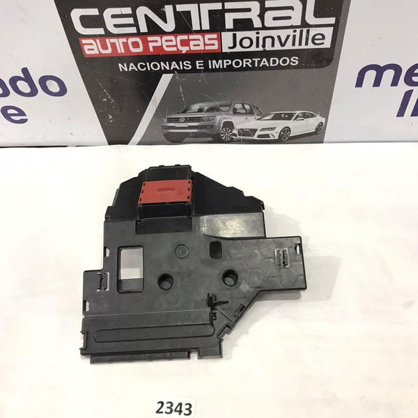 Acabamento Cabo Positivo Bateria Mercedes C180 2015 