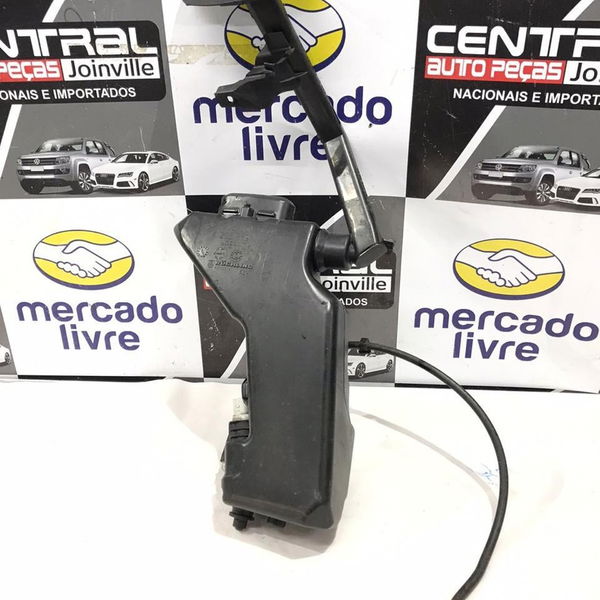 Reservatório Água Esguicho Mercedes C180 2015 2016 2017