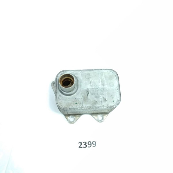 Radiador Resfriador Óleo Audi Q3 2.0 Tfsi 2014 06j117021p