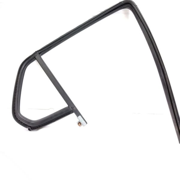Borracha Vidro Fixo Traseiro Direito Gm Tracker 2017 2018
