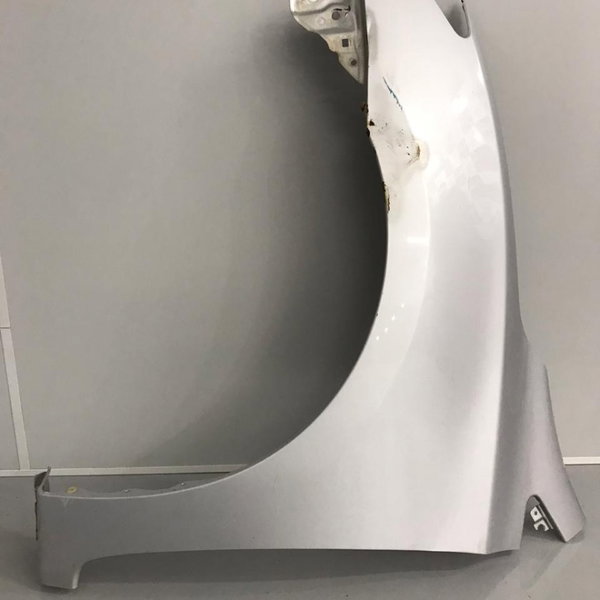 Paralama Lado Esquerdo Nissan Sentra 2014 2015 2016 Detalhe