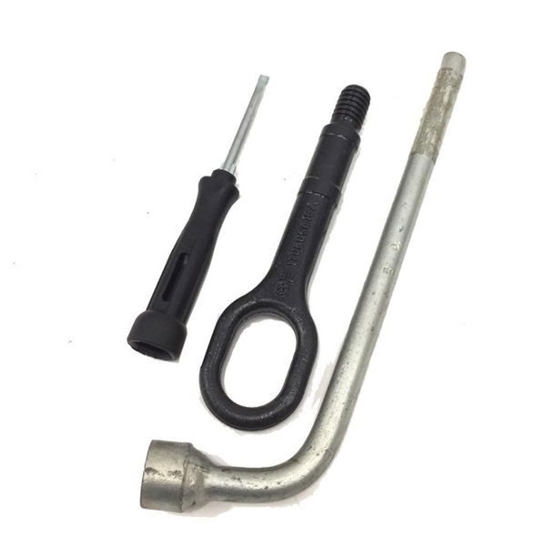 Kit Ferramentas Chave Roda Gancho Reboque Tiguan 2009 2010
