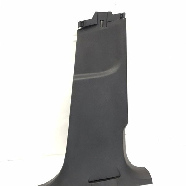 Acabamento Esquerdo Coluna T Central Vw Tiguan 09 2010 2011