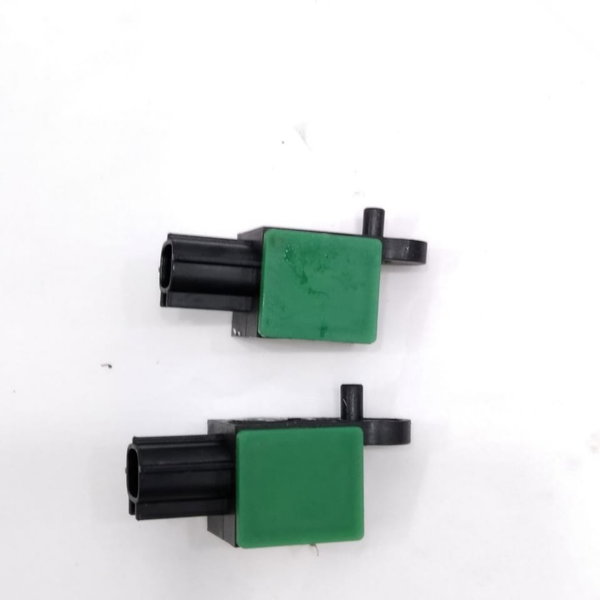 Sensor Impacto Airbag Vw Tiguan 2.0 Tsi 2010 5n0959351 Und.