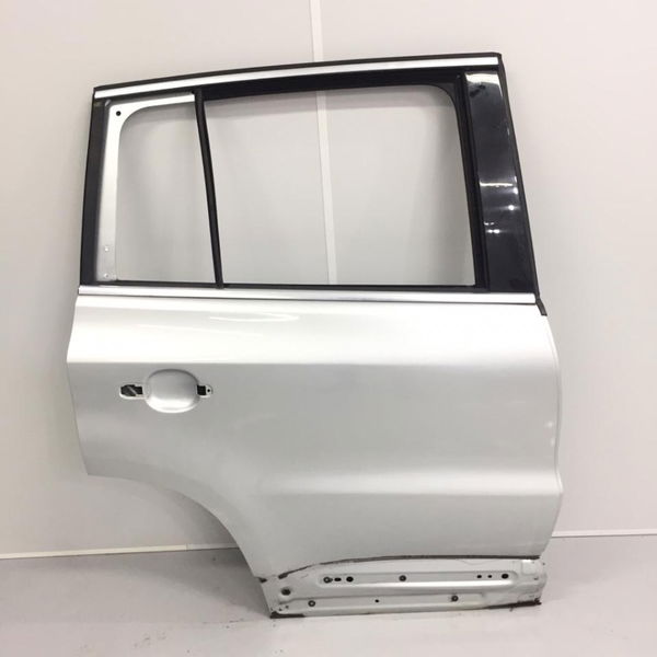 Porta Lata Traseira Direita Vw Tiguan 2010 2011 2012 2013