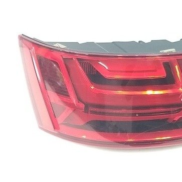 Lanterna Traseira Esquerda Audi Q7 2019 Original
