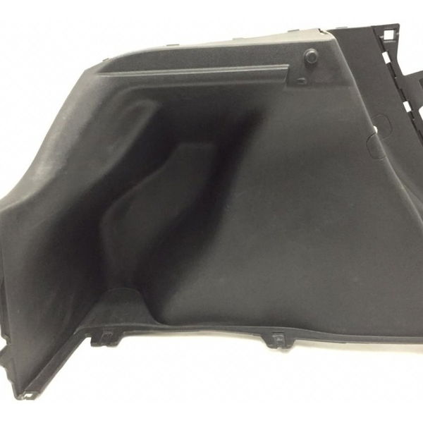 Acabamento Lateral Esquerdo Porta Malas Veloster 2013 2014