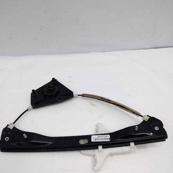 Máquina Vidro Porta Traseira Esquerda Vw Jetta 2014