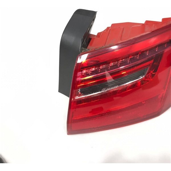 Lanterna Direita Audi A6 3.0 V6 2012 Á 2014