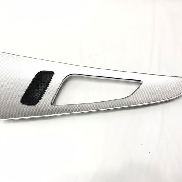 Acabamento Forro Porta Tras. Esquerdo Audi A6 2012 Detalhe