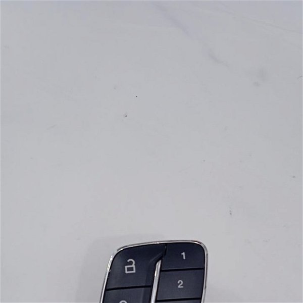 Botão Trava Porta Dianteira Esquerda Ford Edge Titanium 2018