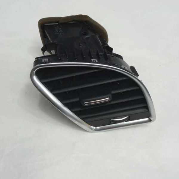 Difusor Ar Lado Direito Audi A4 2103
