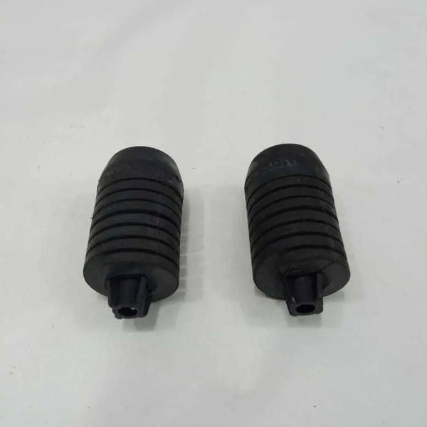 Batente Capô Audi A4 2013 8t0827249 Unidade