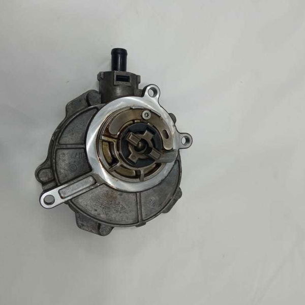 Bomba Vácuo Audi A6 3.0 2013 06e145100r