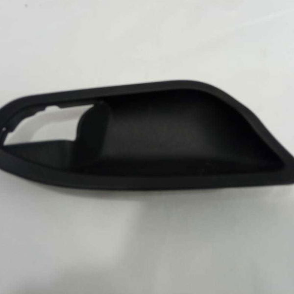 Acabamento Maçaneta Interna Dianteira Direita Bmw 118i 2011