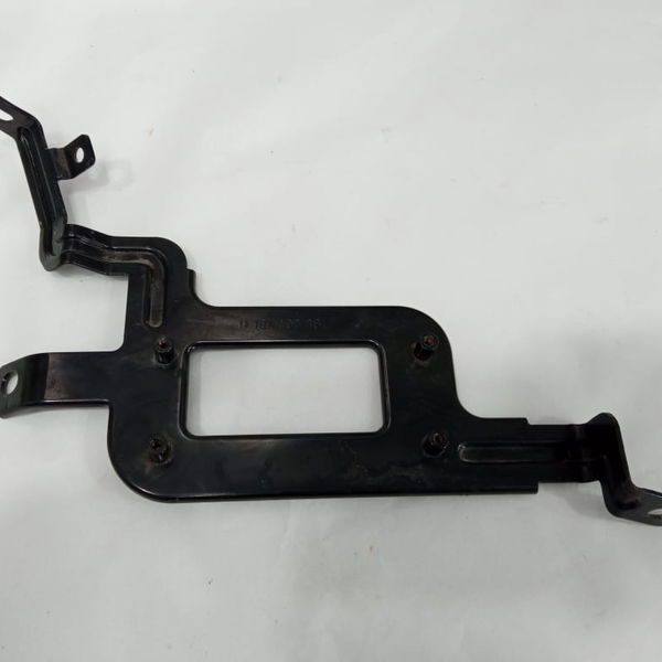 Suporte Modulo Injeção Hyundai Veloster 2012 2013  910109081