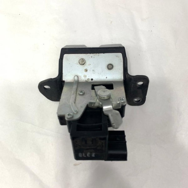 Fechadura Tampa Traseira  Hyundai I30 2014