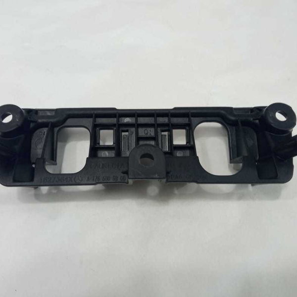 Acabamento Suporte Cla 180 2018 A1766806900