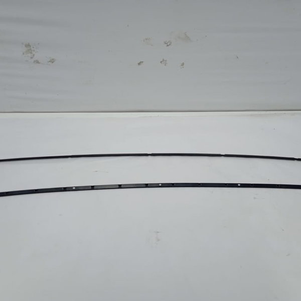 Suporte Borracha Para-brisa Audi Q3 2020 Tfsi 1.4