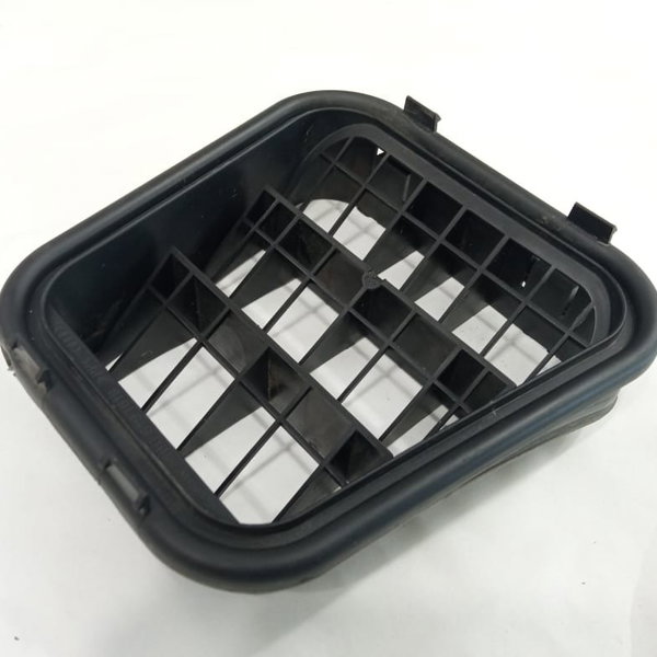 Difusor De Ar Traseiro Audi Q3 2015