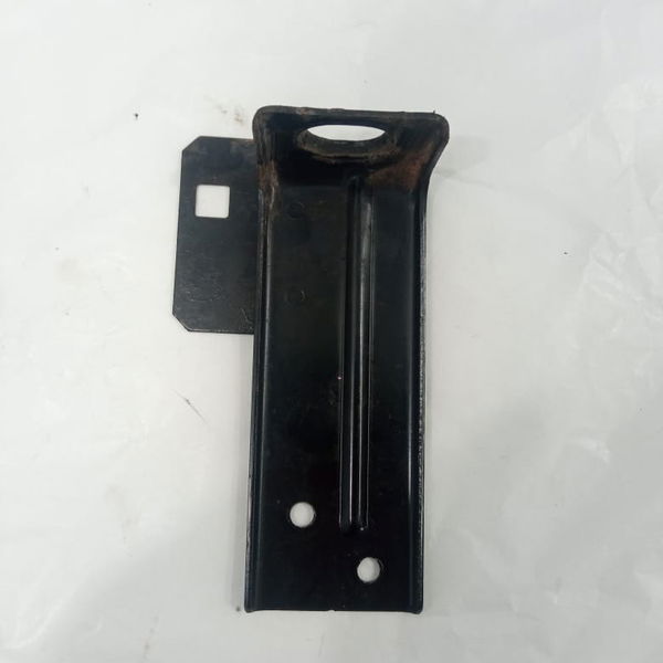 Suporte Inferior Do Condensador Pajero Full 2016 Usado