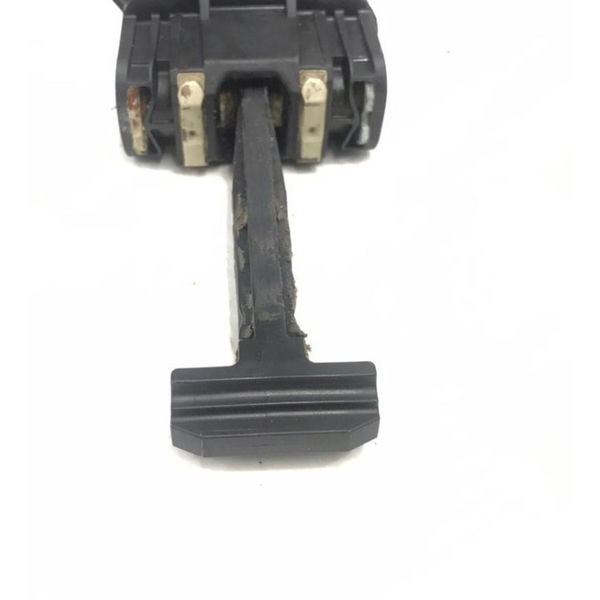 Limitador Porta Dianteira Esquerda Bmw 118i 2012