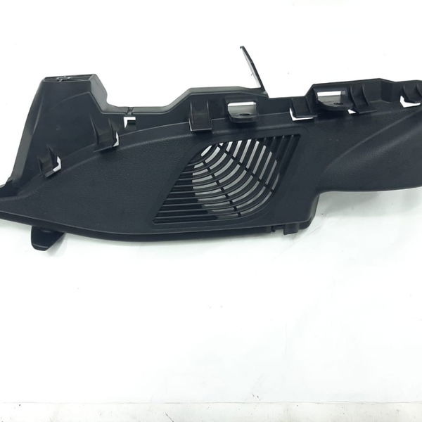Moldura Traseira Esquerda Alto Falante Bmw 118i 2012