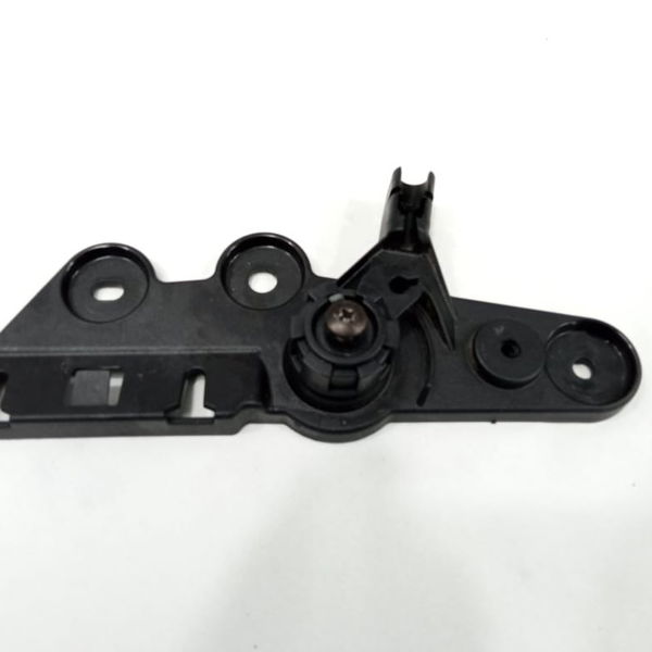 Suporte Puxador Abertura Capô Bmw 118i 2012