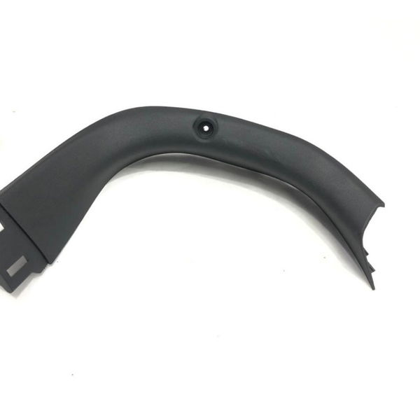 Aplique Moldura Esquerda Tampa Traseira Bmw 118i 2012