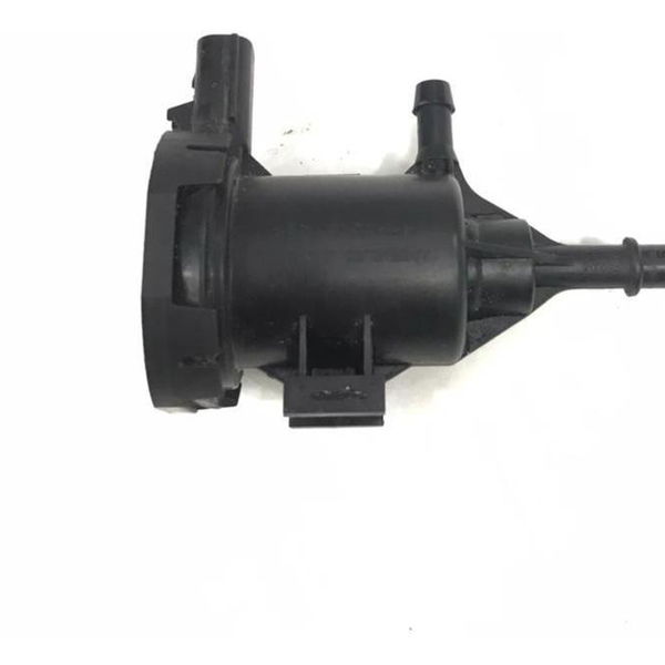 Válvula Canister Mercedes Cla 180 2018 A0014760532 