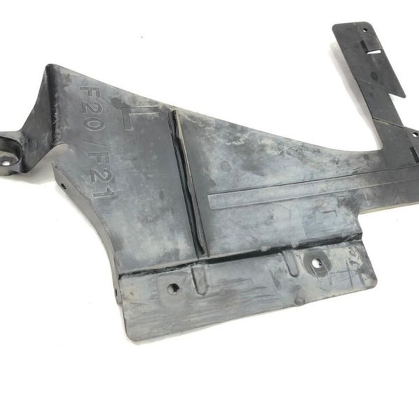 Acabamento Protetor Assoalho Esquerdo Bmw 118i 2012