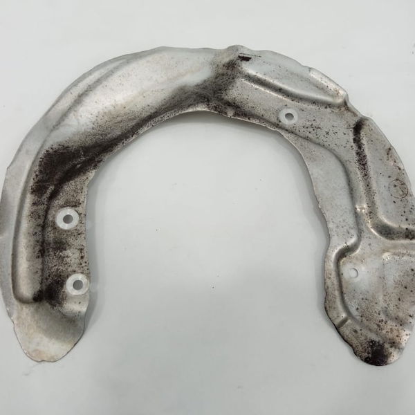 Defletor Protetor Disco Dianteiro Direito Bmw 118i 2012 
