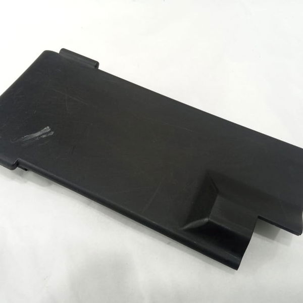 Moldura Tampa Acabamento Direito Audi A3 Sportback 2008
