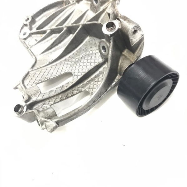 Suporte Compressor Ar Bmw X6 3.0 2013