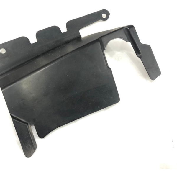 Defletor Superior Radiador Ford Focus 2012 8m519f721aa