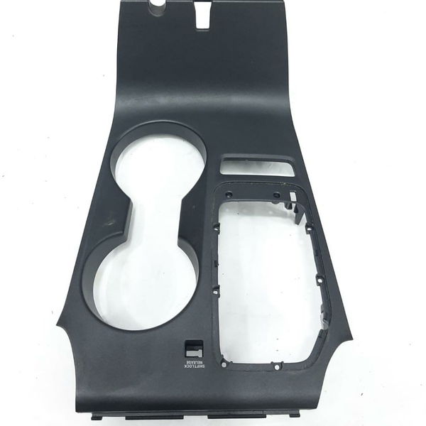 Acabamento Console Central Hyundai Ix35 2013 P/no 846512sba0