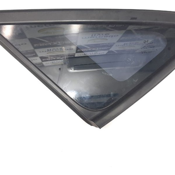 Vidro Vigia Traseira Esquerda Hyundai Ix35 2013 Usado