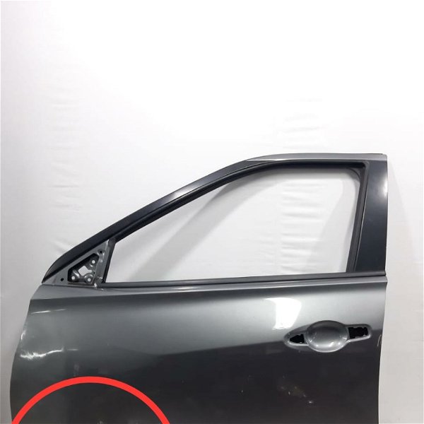 Porta Dianteira Esquerdo Nissan Kicks 2018 Detalhe