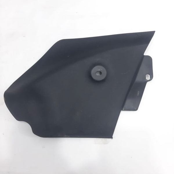 Acabamento Lado Direito Hyundai I30 2015 84631a5100