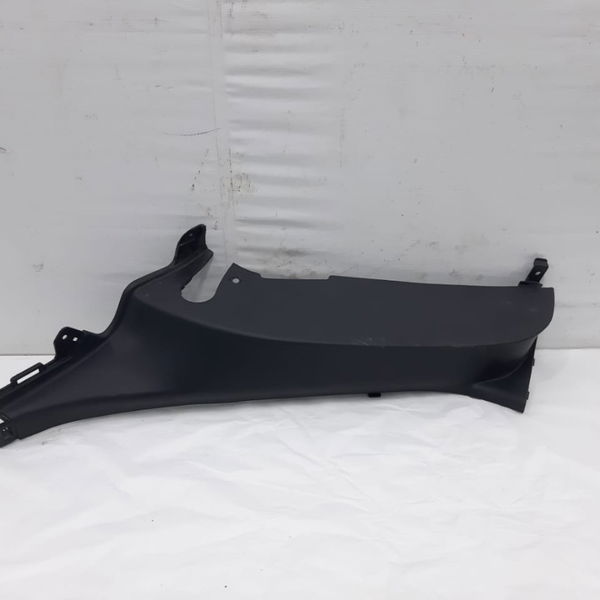 Acabamento Lado Esquerdo Hyundai I30 2015 85891a5000