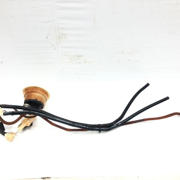Boia Bomba De Combustível Bmw 320i 2008 Usado P/no 6763851