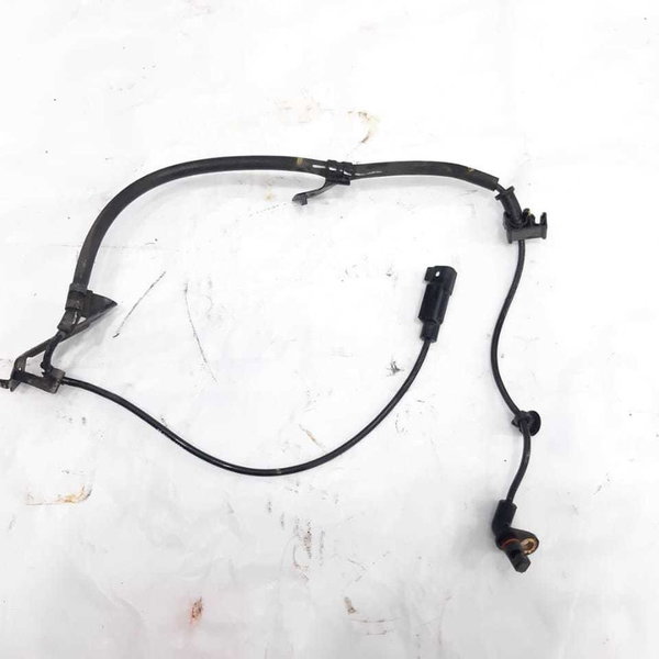 Sensor Abs Traseiro Direito Fiat Freemont 2.4 2012 04743874