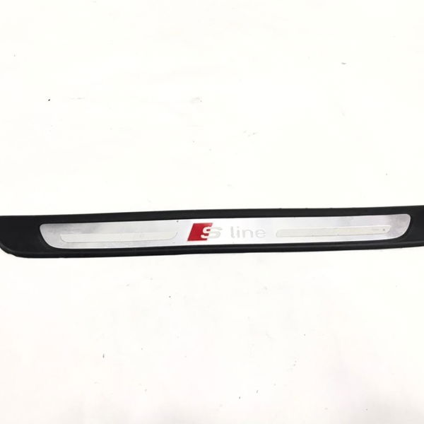 Soleira Porta D. Esquerdo A1 Sportback 2014 Usado  8x853373b