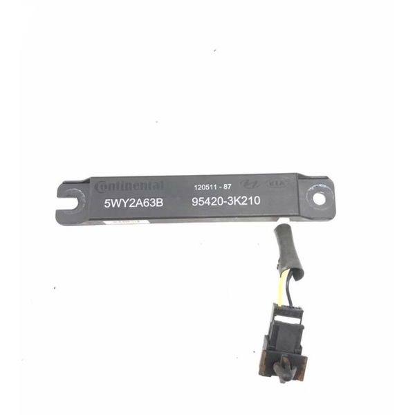 Sensor Antena Hyundai Sonata 2012 Usado P/no 95420-3k210